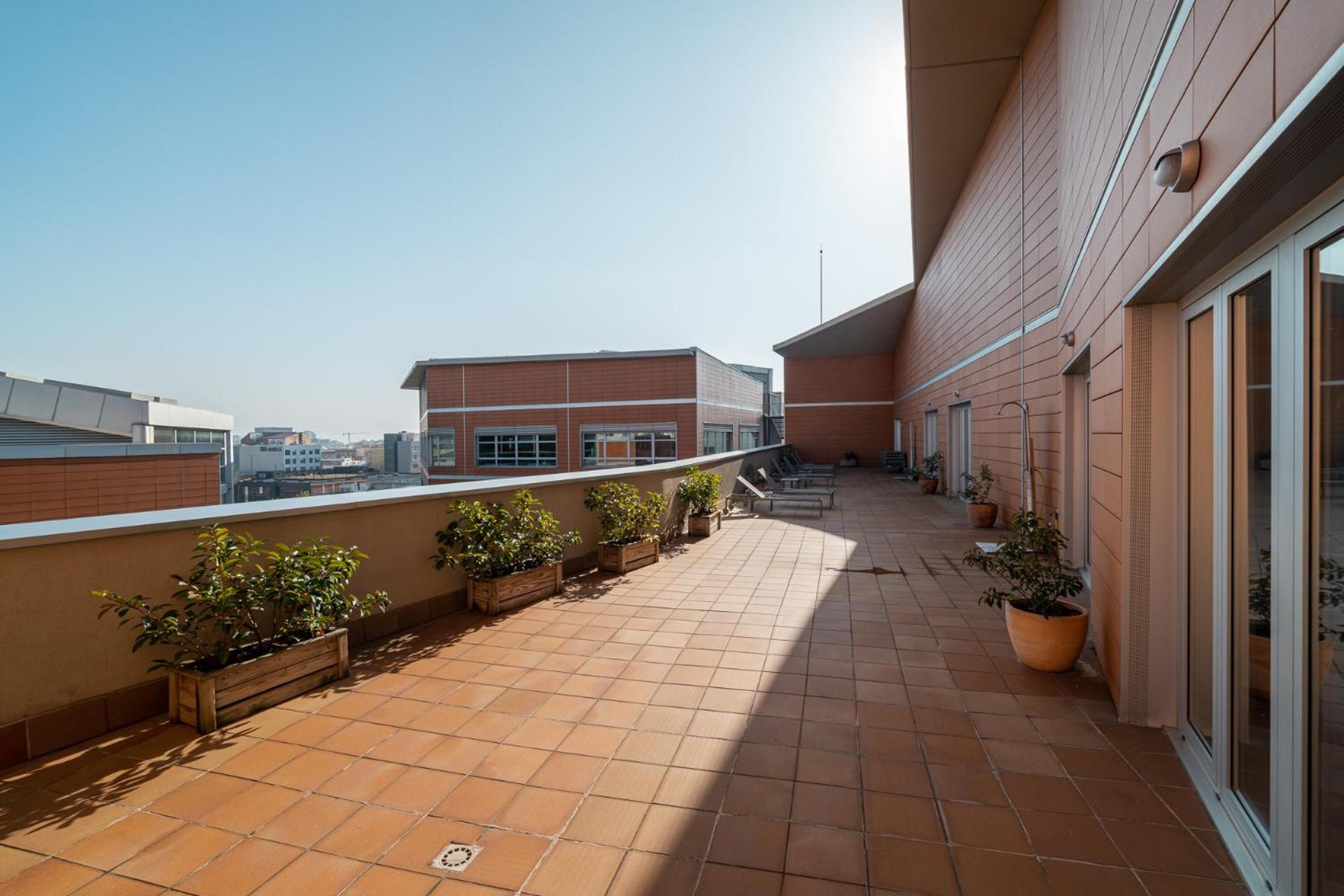 Naitly Barcelona Poblenou Hotel Exterior photo